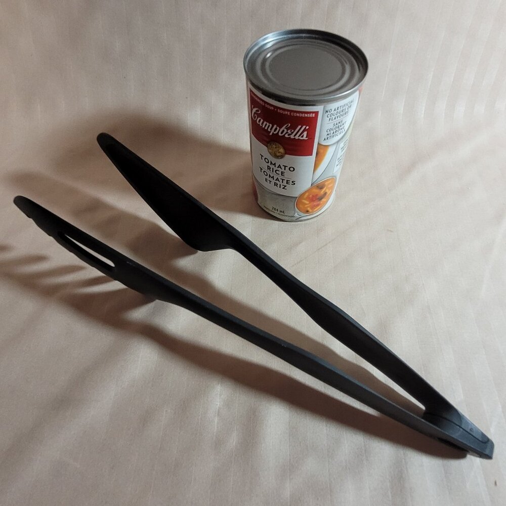Tupperware Tongs